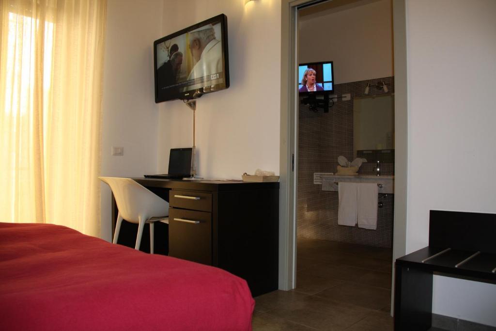 Hotel Bcomfort Cagliari Exterior foto